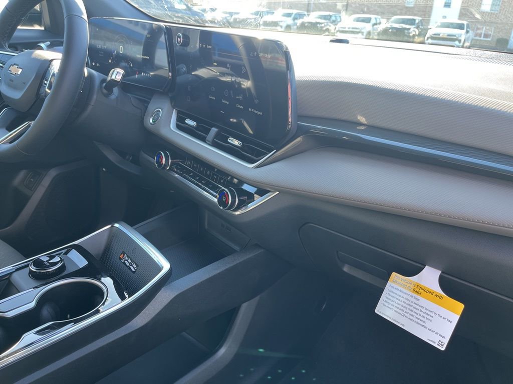 2026 Chevrolet Equinox LT - Photo 32