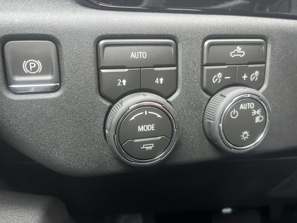 2026 Chevrolet Silverado 1500 LT - Photo 18