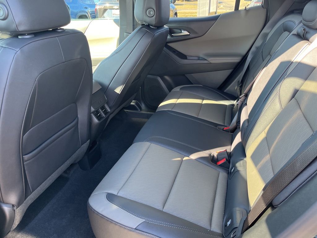 2026 Chevrolet Equinox LT - Photo 28