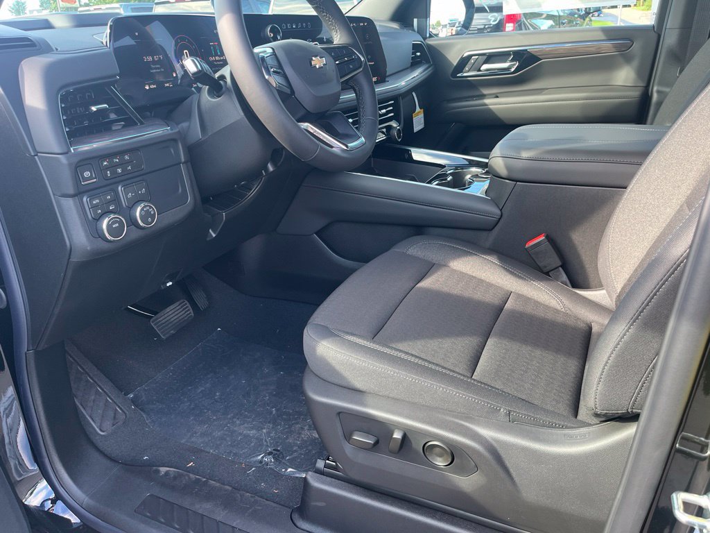 2026 Chevrolet Tahoe LS - Photo 12