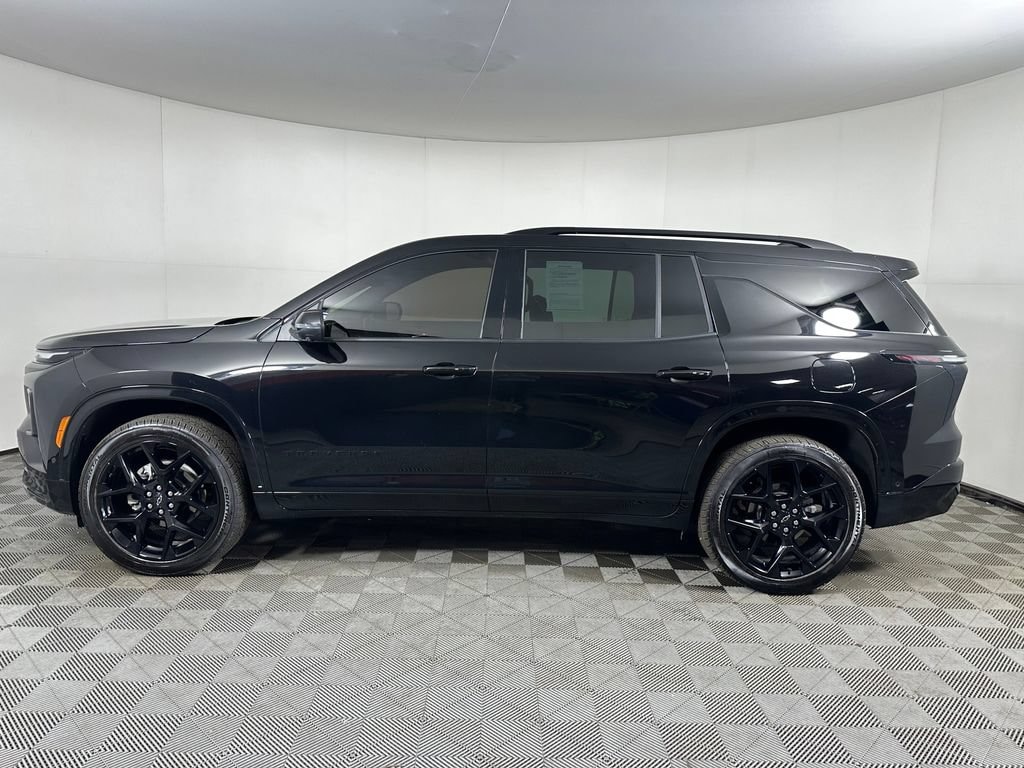 Used 2026 Chevrolet Traverse RS SUV