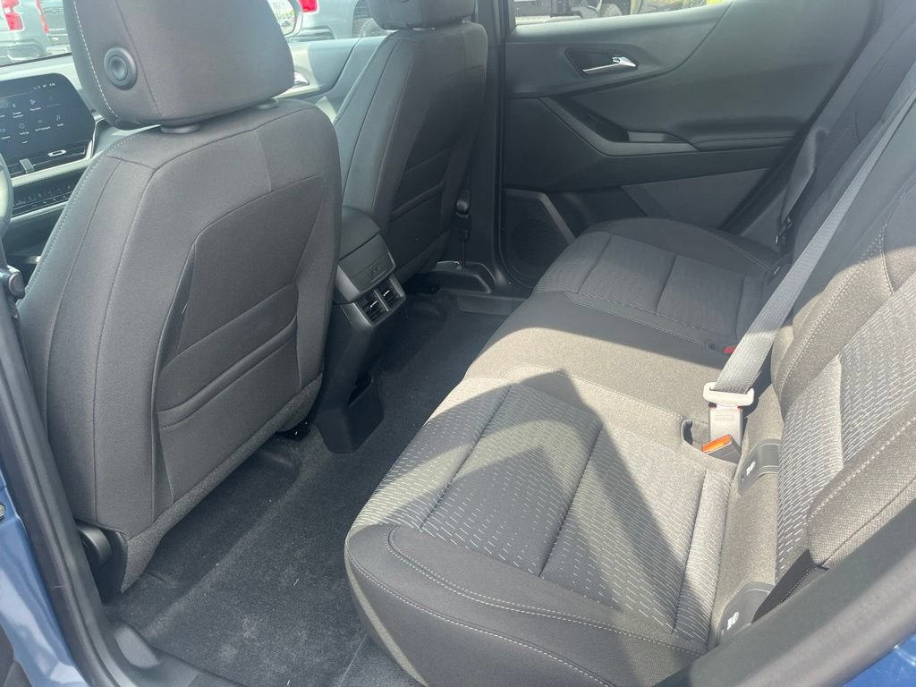 2027 Chevrolet Equinox LT - Photo 25