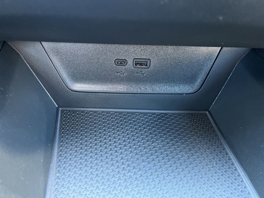 2026 Chevrolet Equinox LT - Photo 25