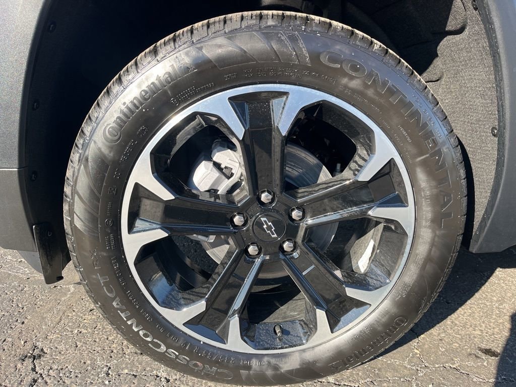 2026 Chevrolet Equinox LT - Photo 33