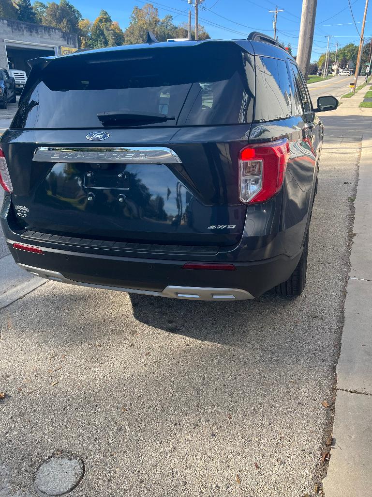 Used 2024 Ford Explorer XLT SUV