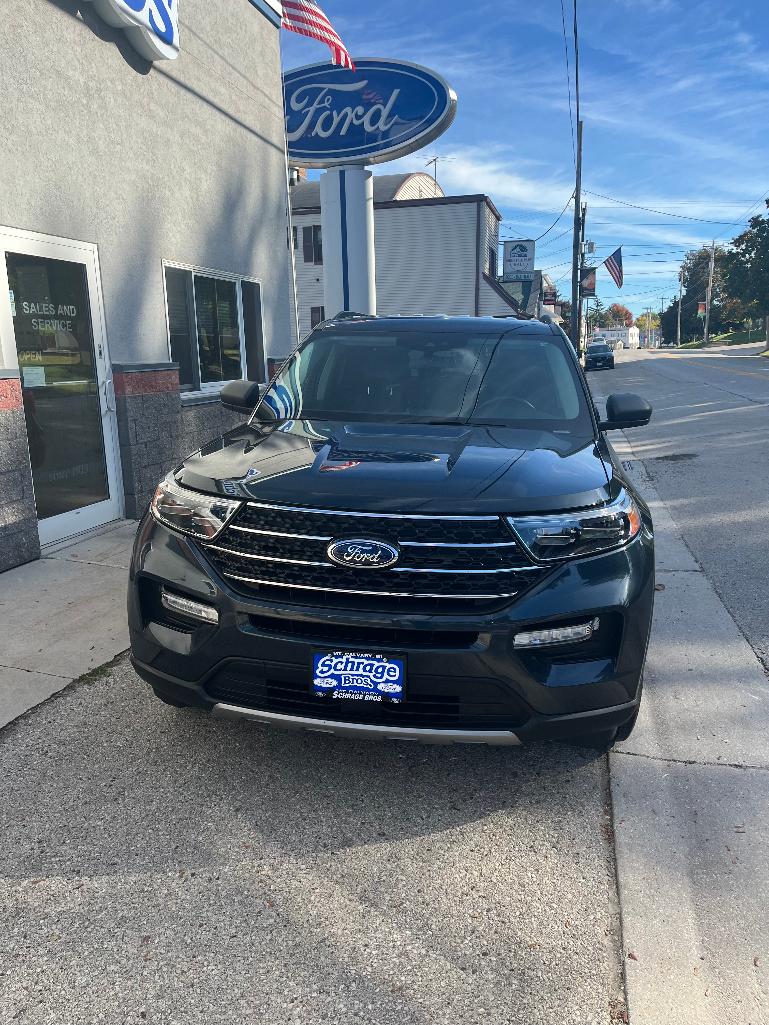 Used 2024 Ford Explorer XLT SUV