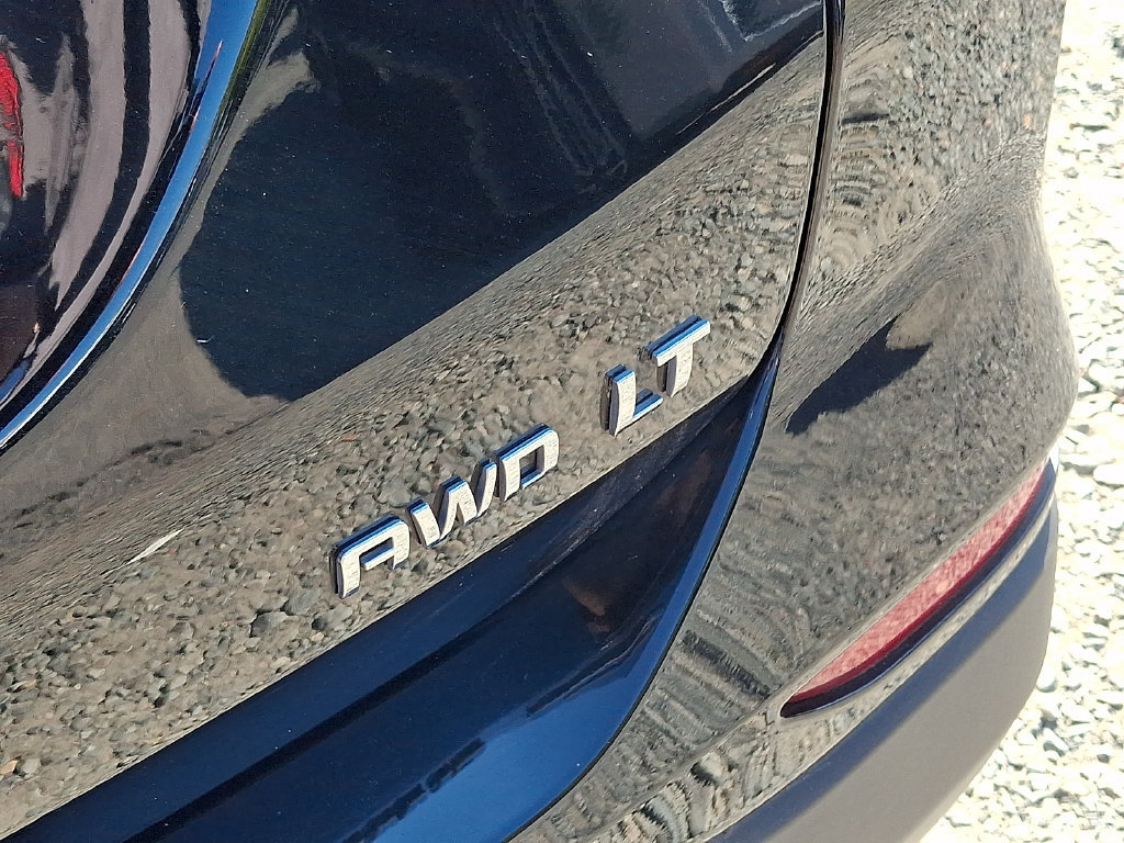 2024 Chevrolet Equinox LT - Photo 30