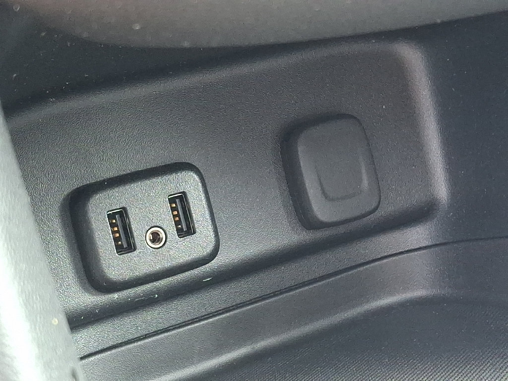 2018 Chevrolet Equinox LT - Photo 25