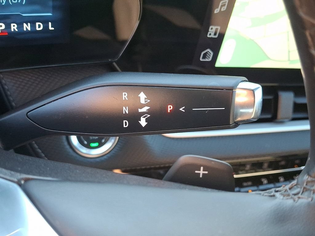 2025 Chevrolet Equinox LT - Photo 12