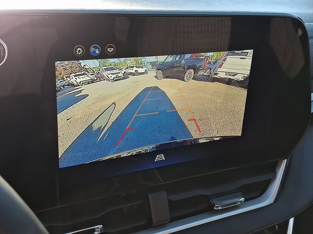 2025 Chevrolet Equinox LT - Photo 16