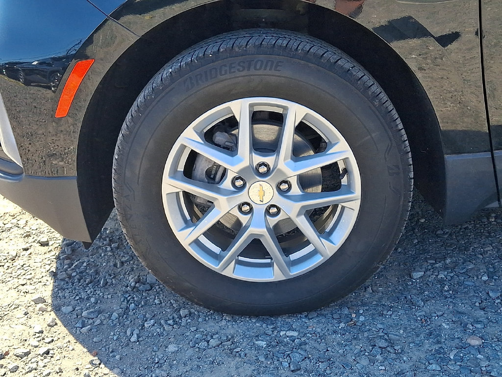 2024 Chevrolet Equinox LT - Photo 32