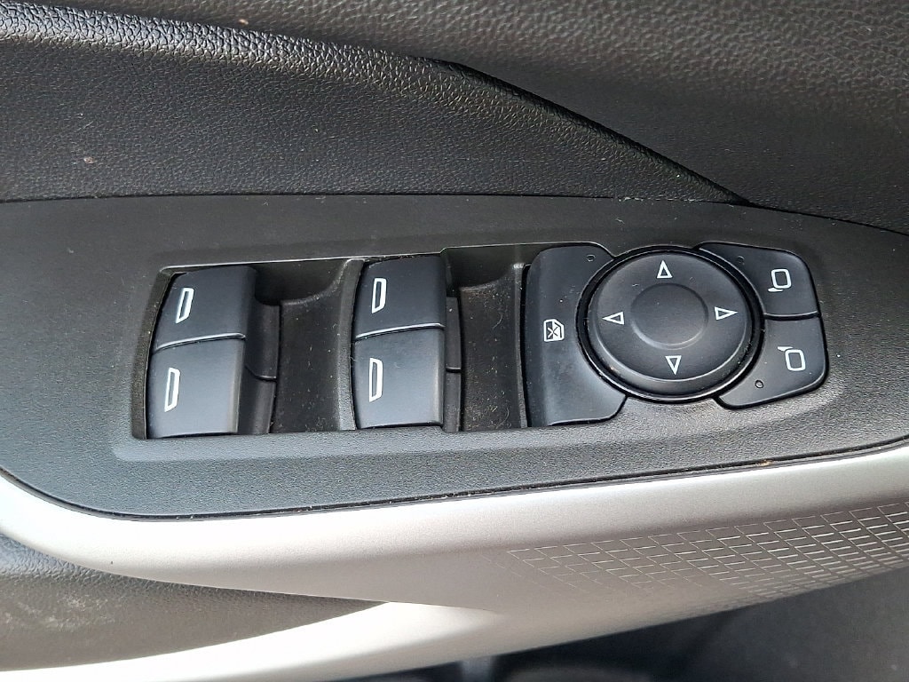 2024 Chevrolet Trax RS - Photo 25