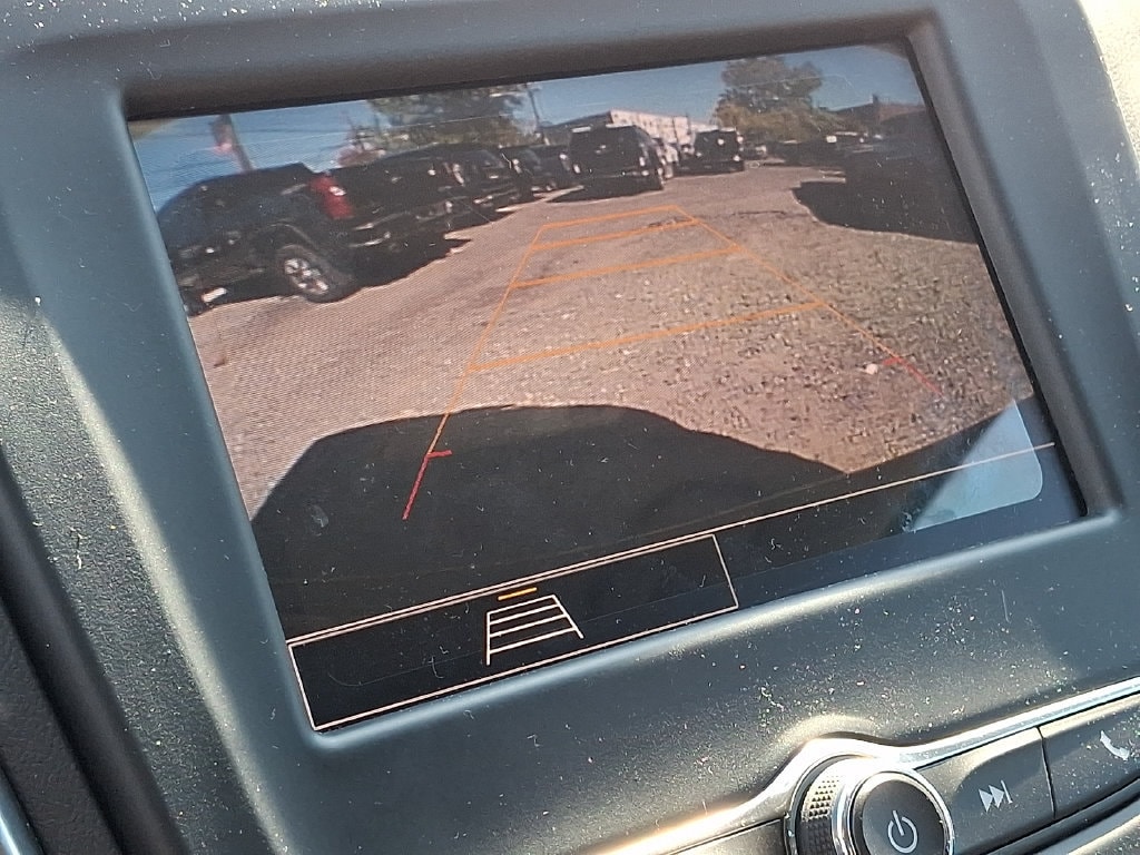 2024 Chevrolet Equinox LT - Photo 17