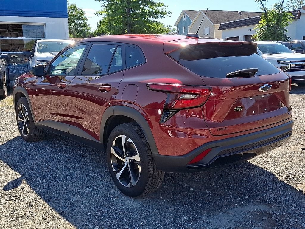 2024 Chevrolet Trax RS - Photo 6