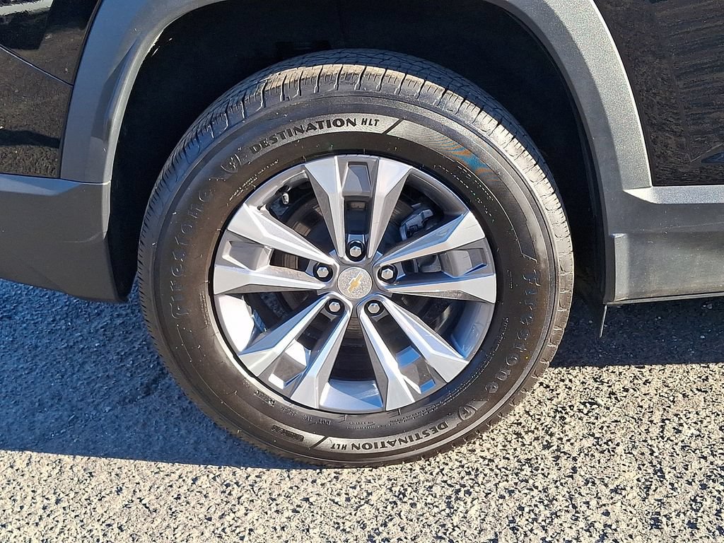 2025 Chevrolet Equinox LT - Photo 32