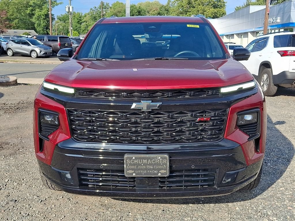 Used 2024 Chevrolet Traverse RS SUV