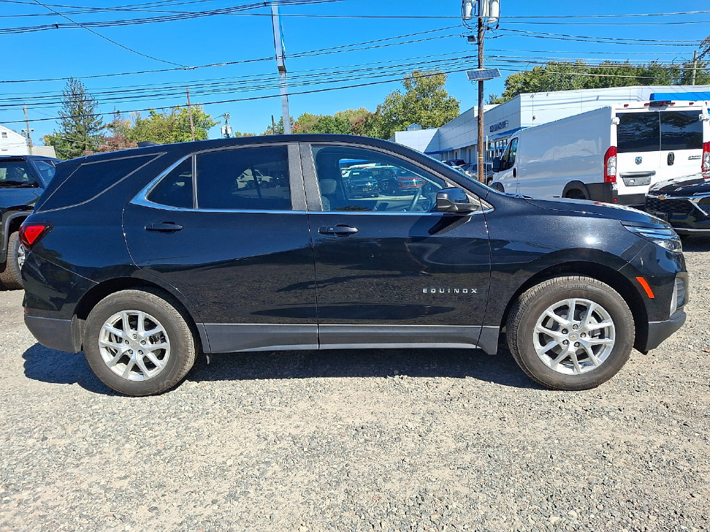 2024 Chevrolet Equinox LT - Photo 9