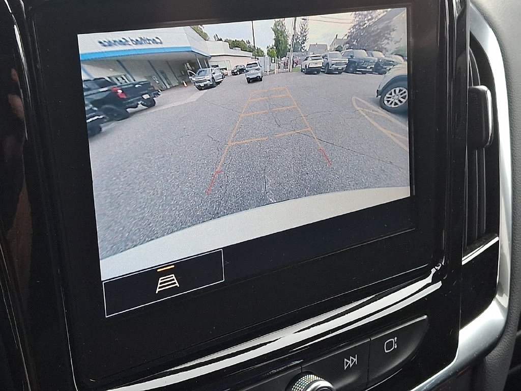 2023 Chevrolet Traverse 1LT - Photo 16