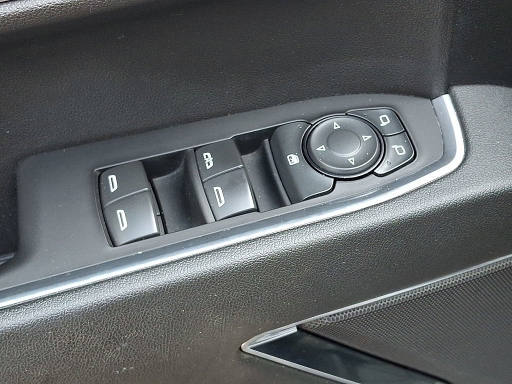 2024 Chevrolet Silverado 1500 LT - Photo 25