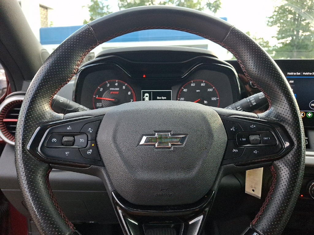 2024 Chevrolet Trax RS - Photo 18
