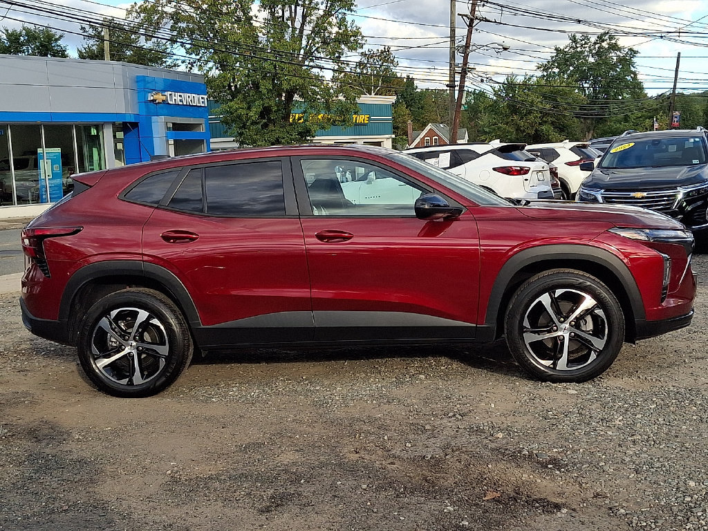 2024 Chevrolet Trax RS - Photo 9