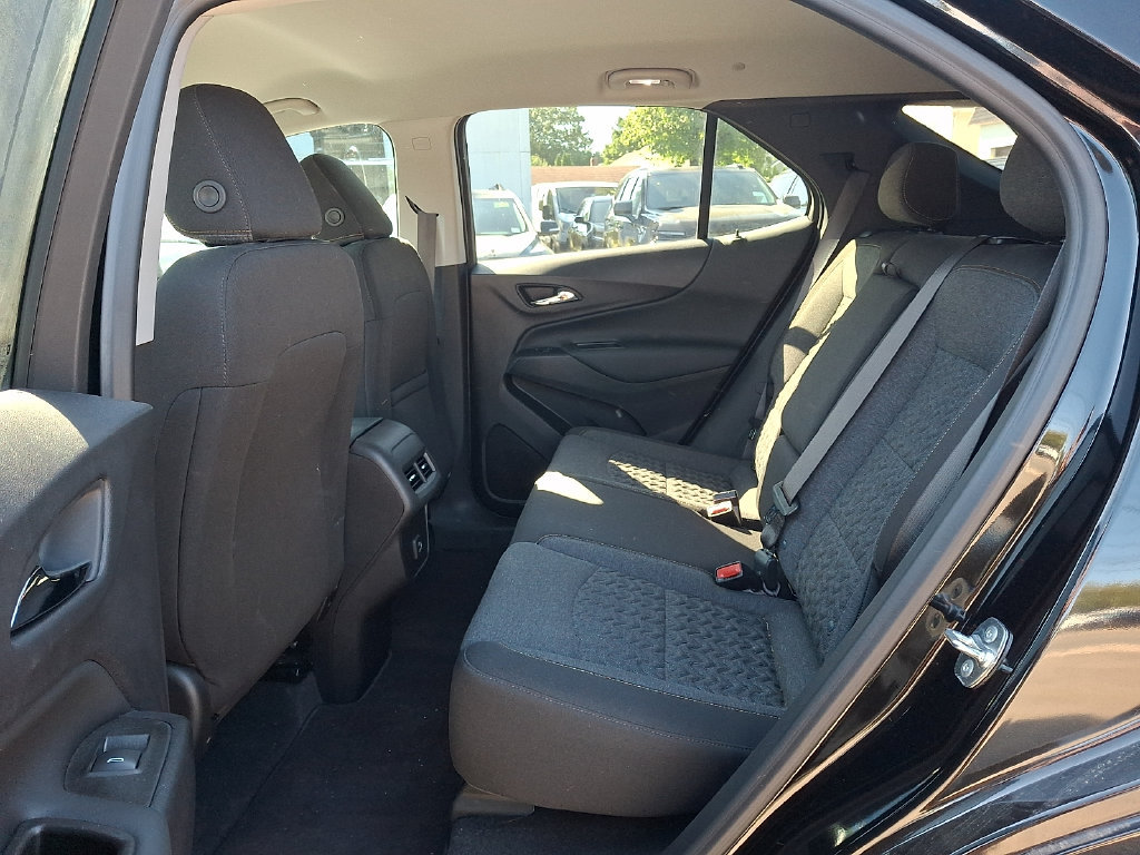 2024 Chevrolet Equinox LT - Photo 10