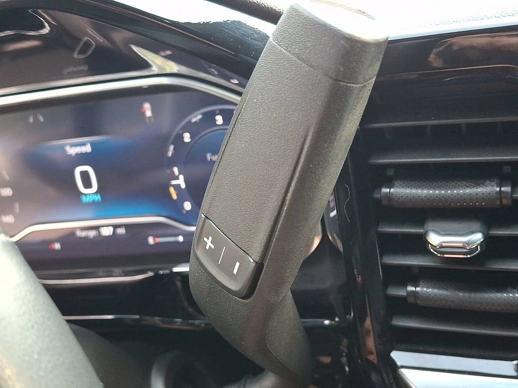 2024 Chevrolet Silverado 1500 LT - Photo 14