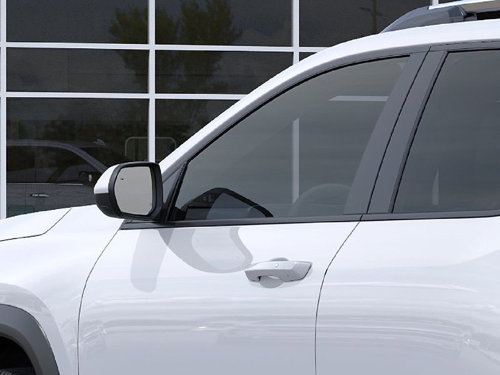 2027 Chevrolet Equinox LT - Photo 12
