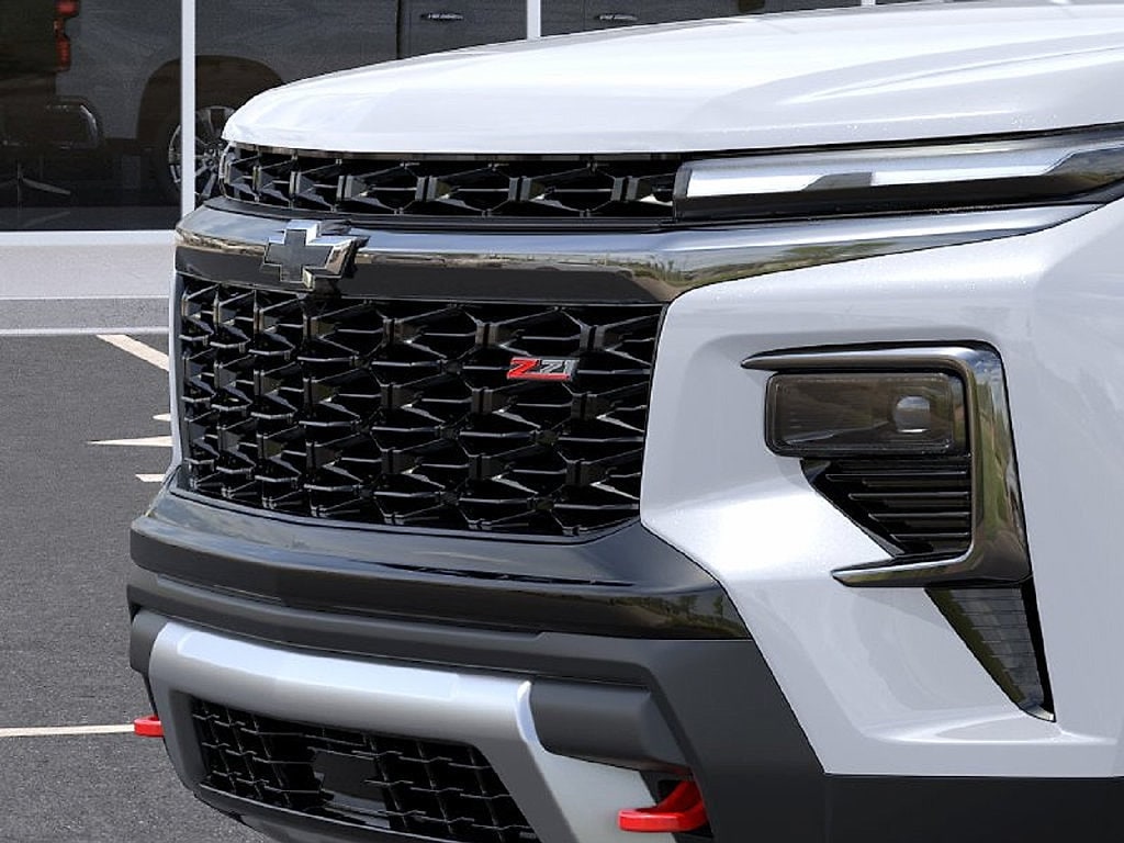 2027 Chevrolet Traverse Z71 - Photo 13