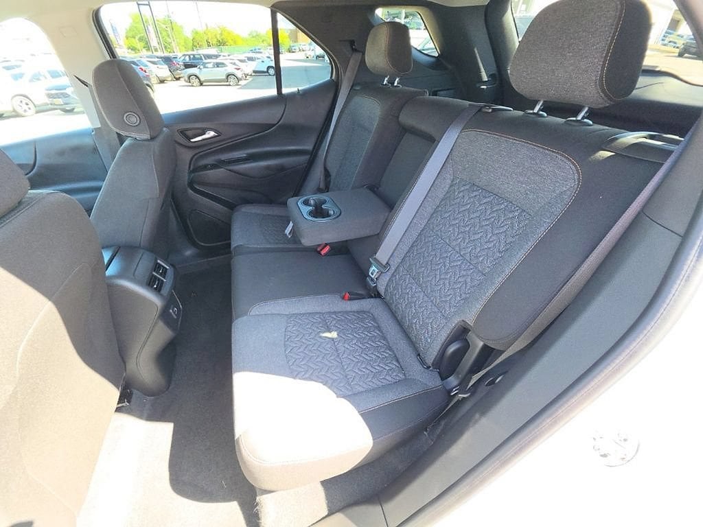 2024 Chevrolet Equinox LT - Photo 22