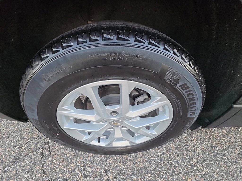 2024 Chevrolet Equinox LS - Photo 22