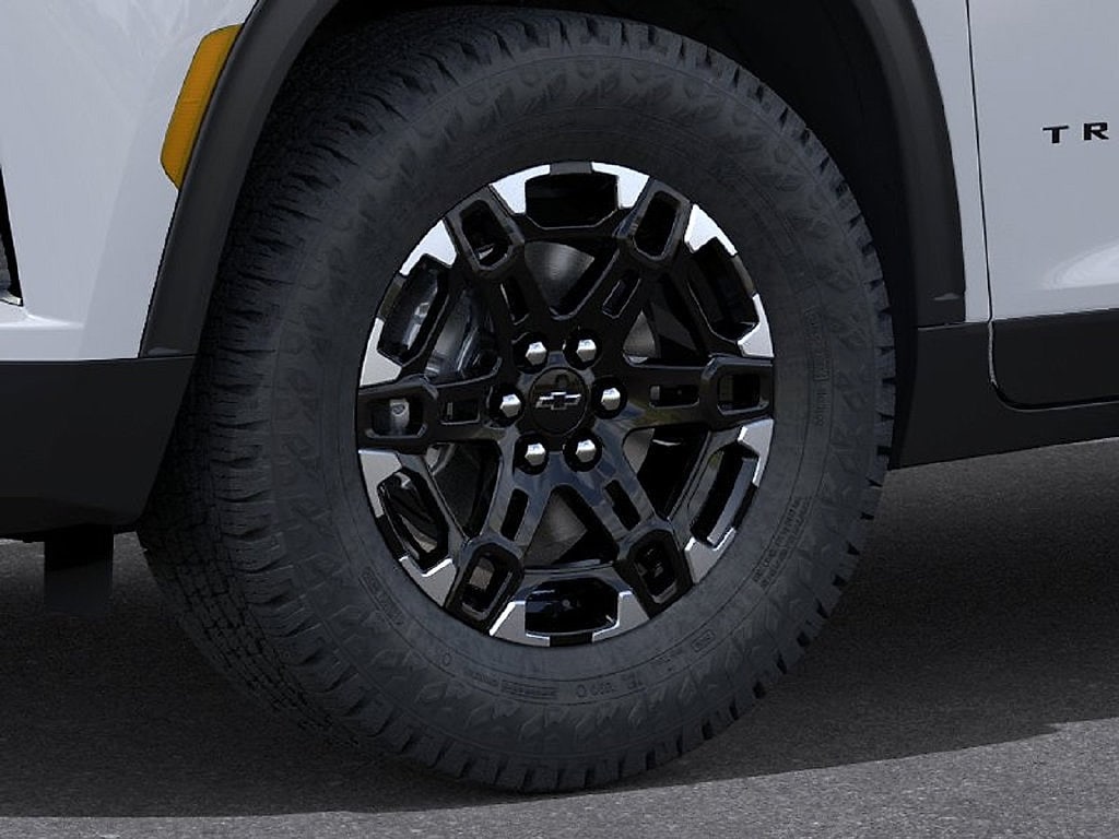 2027 Chevrolet Traverse Z71 - Photo 9