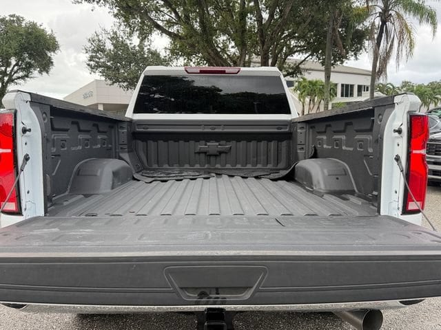 2026 Chevrolet Silverado 2500HD LTZ - Photo 14