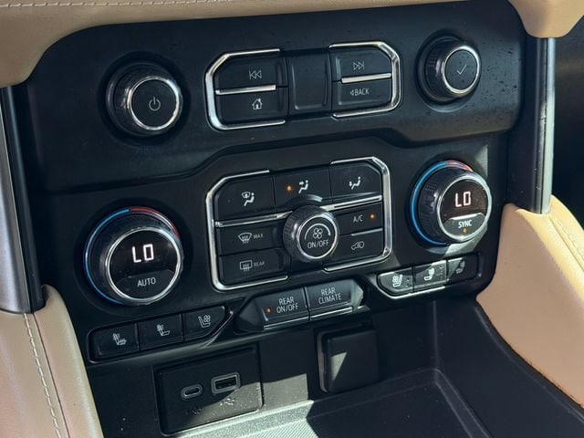 2021 Chevrolet Tahoe Premier - Photo 23