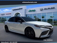 2021 Toyota Camry Hybrid XSE Sedan