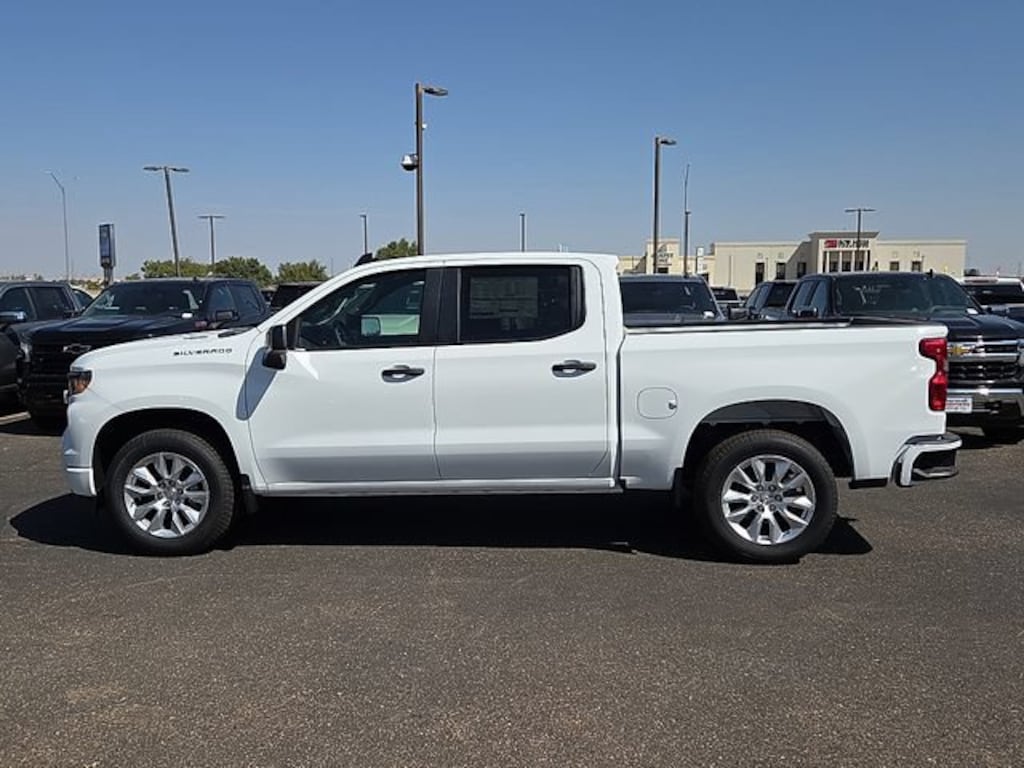 New 2026 Chevrolet Silverado 1500 Custom Truck