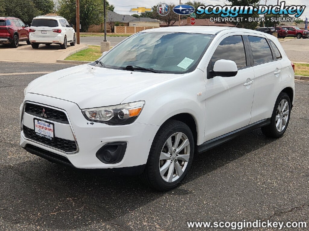 Used 2014 Mitsubishi Outlander Sport ES SUV