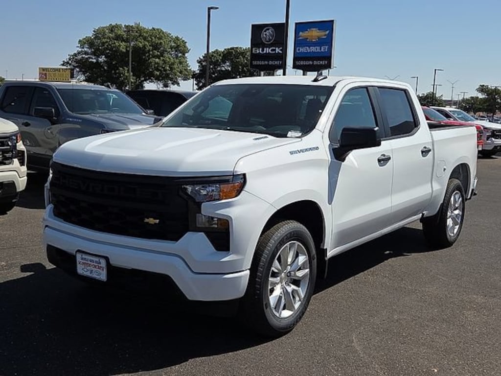 New 2026 Chevrolet Silverado 1500 Custom Truck