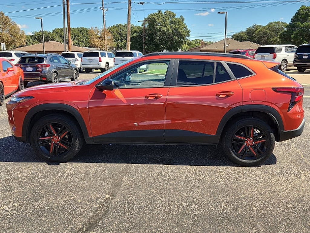 Used 2024 Chevrolet Trax Activ SUV