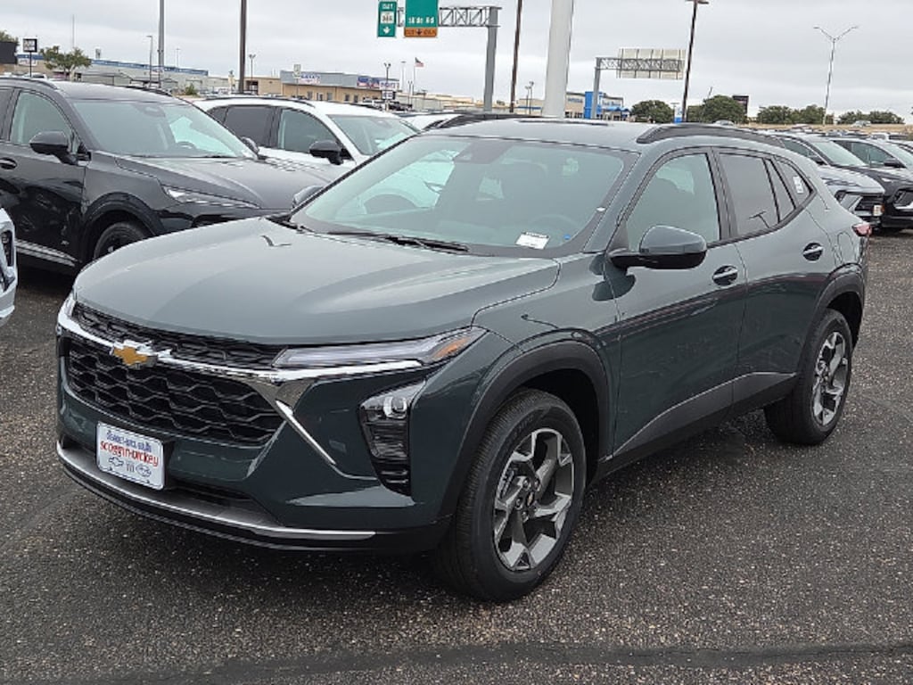 New 2026 Chevrolet Trax LT SUV
