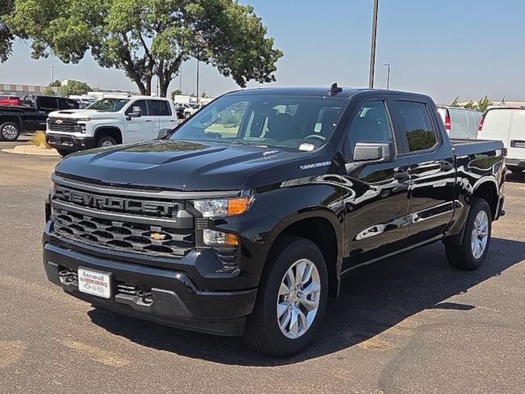 New 2026 Chevrolet Silverado 1500 Custom Truck