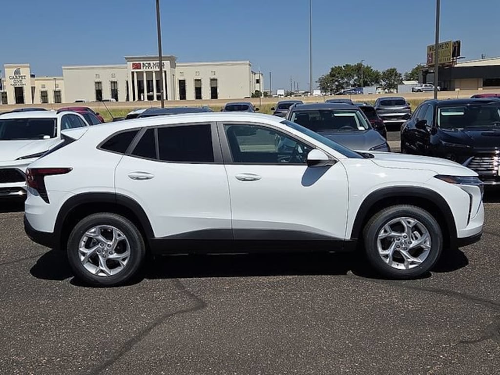 New 2026 Chevrolet Trax LS SUV