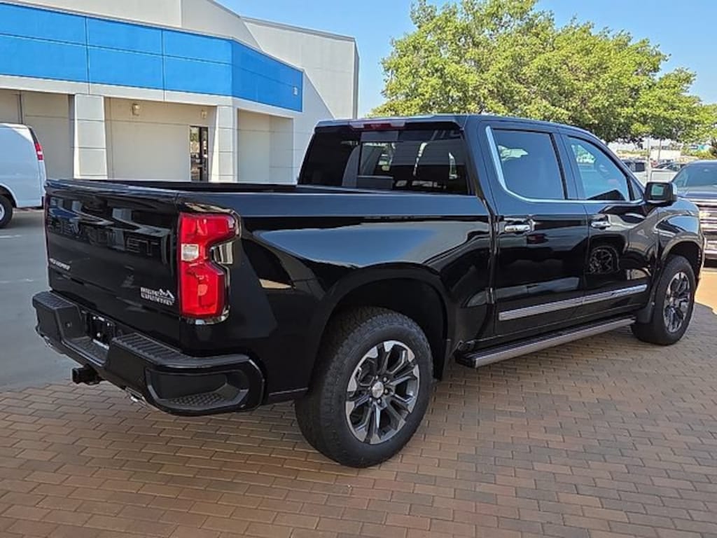New 2026 Chevrolet Silverado 1500 High Country Truck