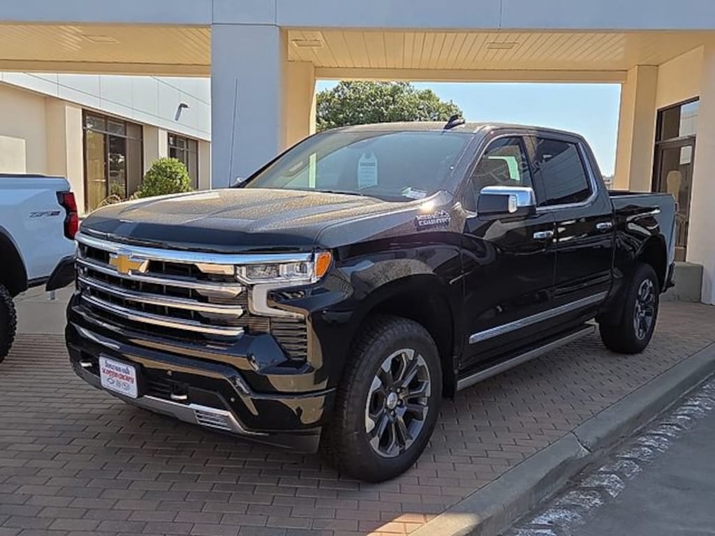 New 2026 Chevrolet Silverado 1500 High Country Truck