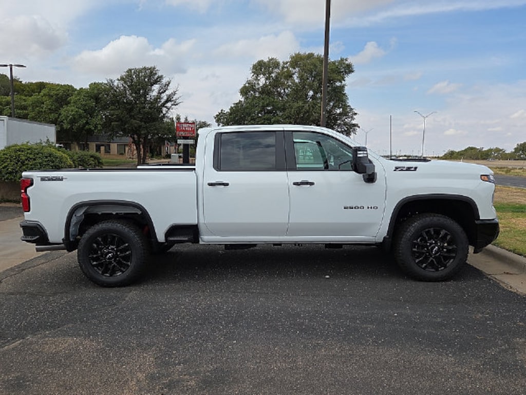 New 2026 Chevrolet Silverado 2500 HD LT Truck