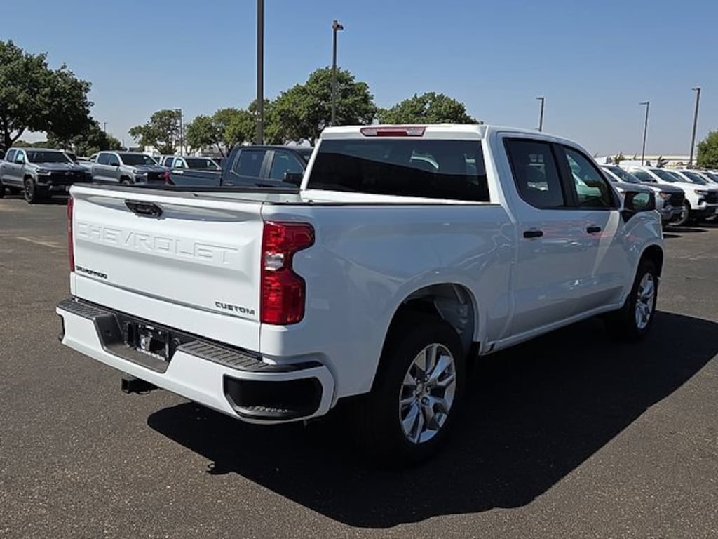 New 2026 Chevrolet Silverado 1500 Custom Truck