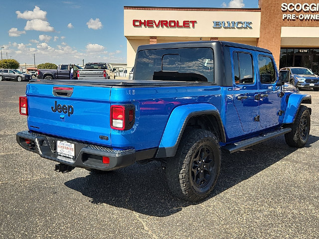 Used 2023 Jeep Gladiator Overland 4x4 Truck