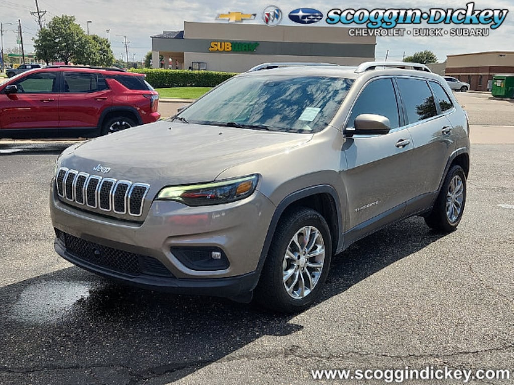 Used 2021 Jeep Cherokee Latitude Lux SUV