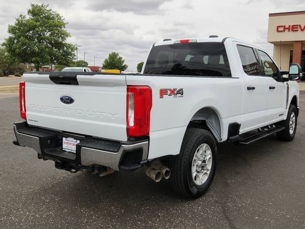 Used 2025 Ford Super Duty F-250 SRW XL Truck Crew Cab