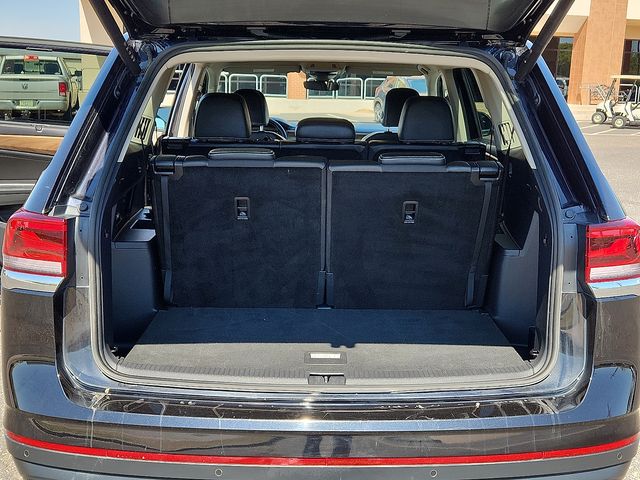 2025 Volkswagen Atlas SE w/Tech - Photo 8